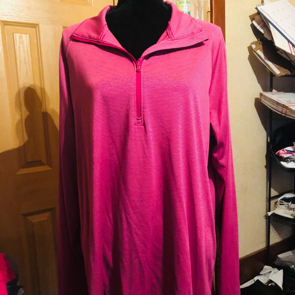Under Armour long sleeve shirt